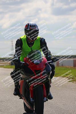 media/May-29-2022-Lets Ride (Sun) [[e8986be515]]/B Group/Grid/